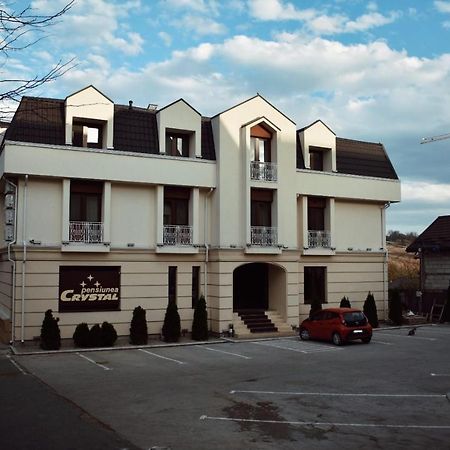 Pensiunea Crystal Valea Lupului  Exterior photo